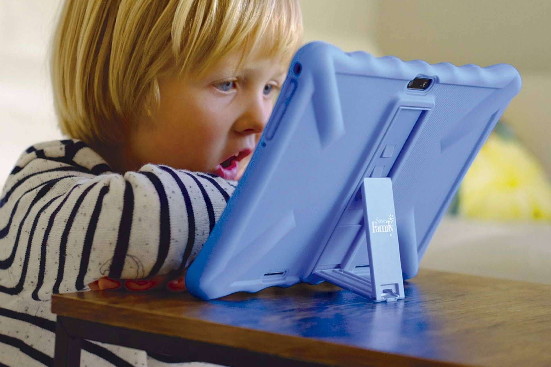La tablet para niños de SaveFamily ofrece un entretenimiento seguro para los menores
