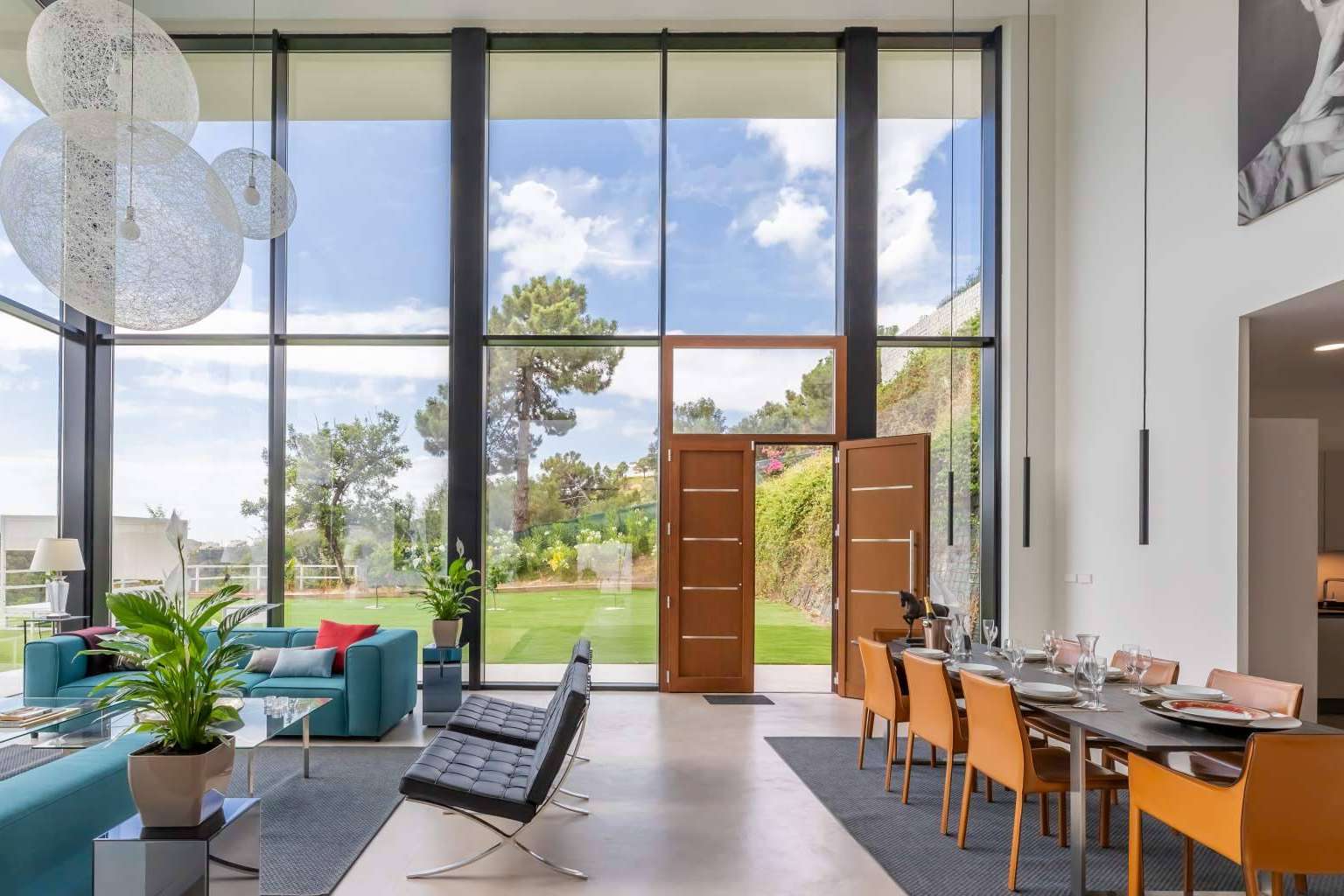 Espacios habitables libres de malas energías con la asesoría del experto médium Petr Kminiak