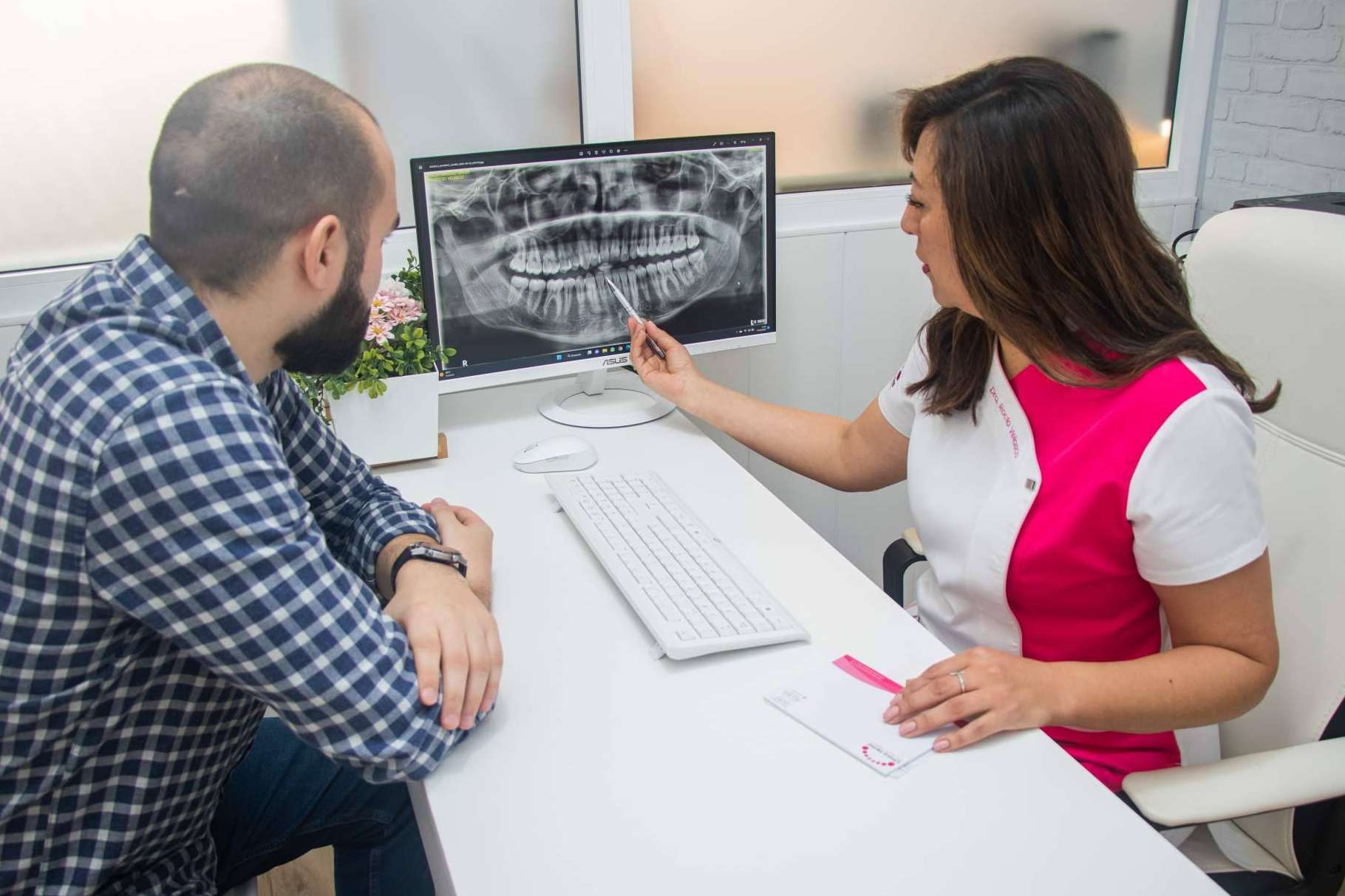 One of the best dental clinics for English-speaking patients in Murcia and Alicante