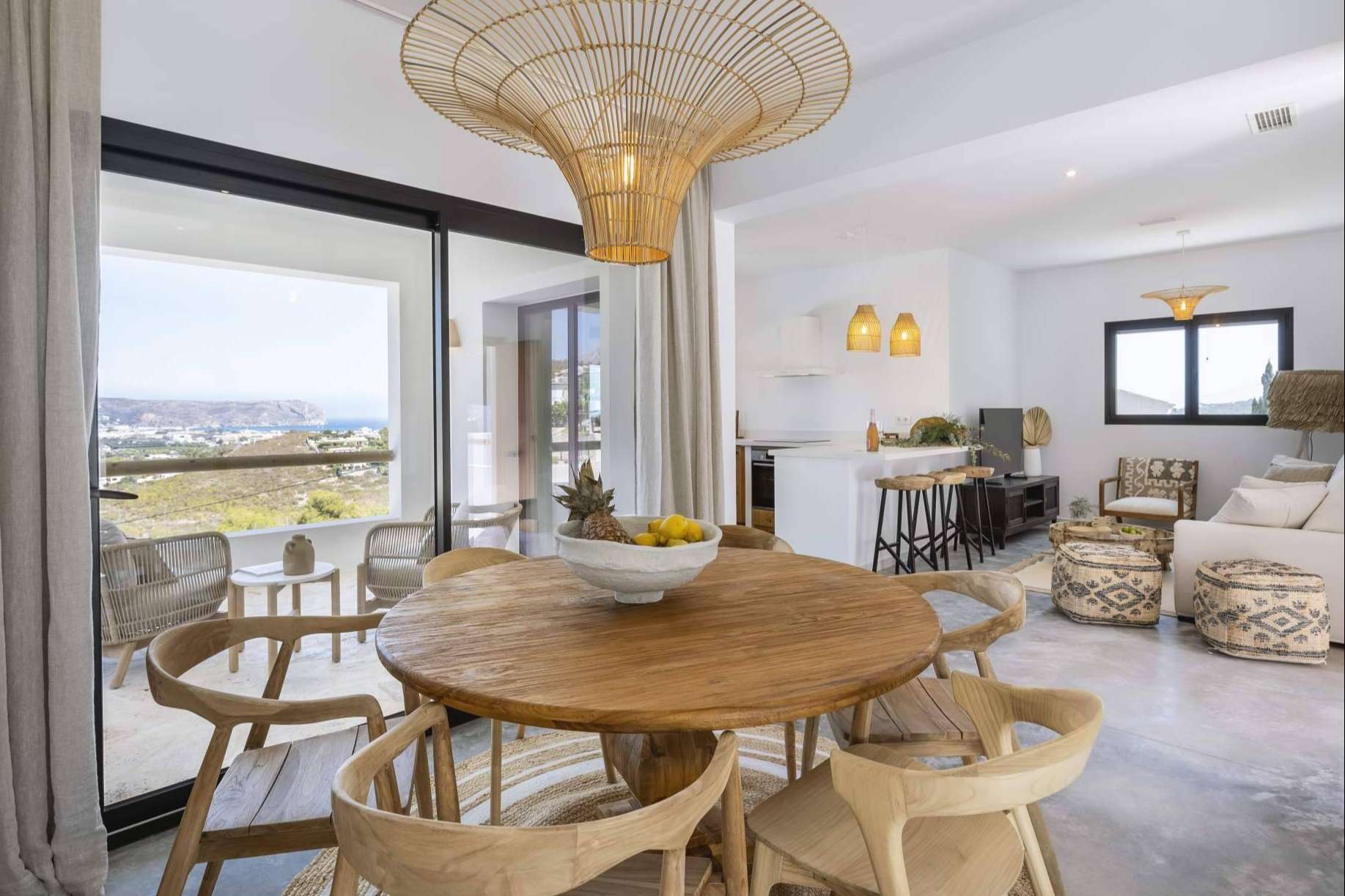 MG Villas Luxury Property, la agencia aliada para quienes buscan villas en venta en la Costa Blanca Norte