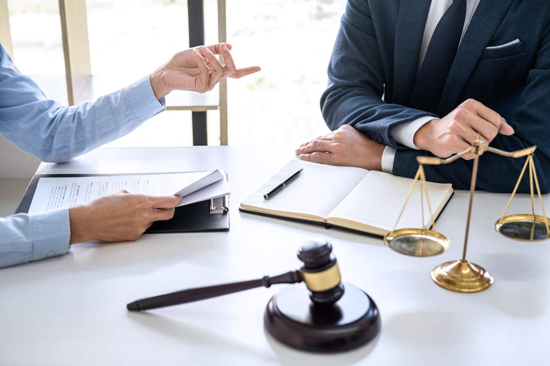 Acogerse a la Ley de la Segunda Oportunidad para vivir libre de deudas, de la mano de Abogados para tus Deudas