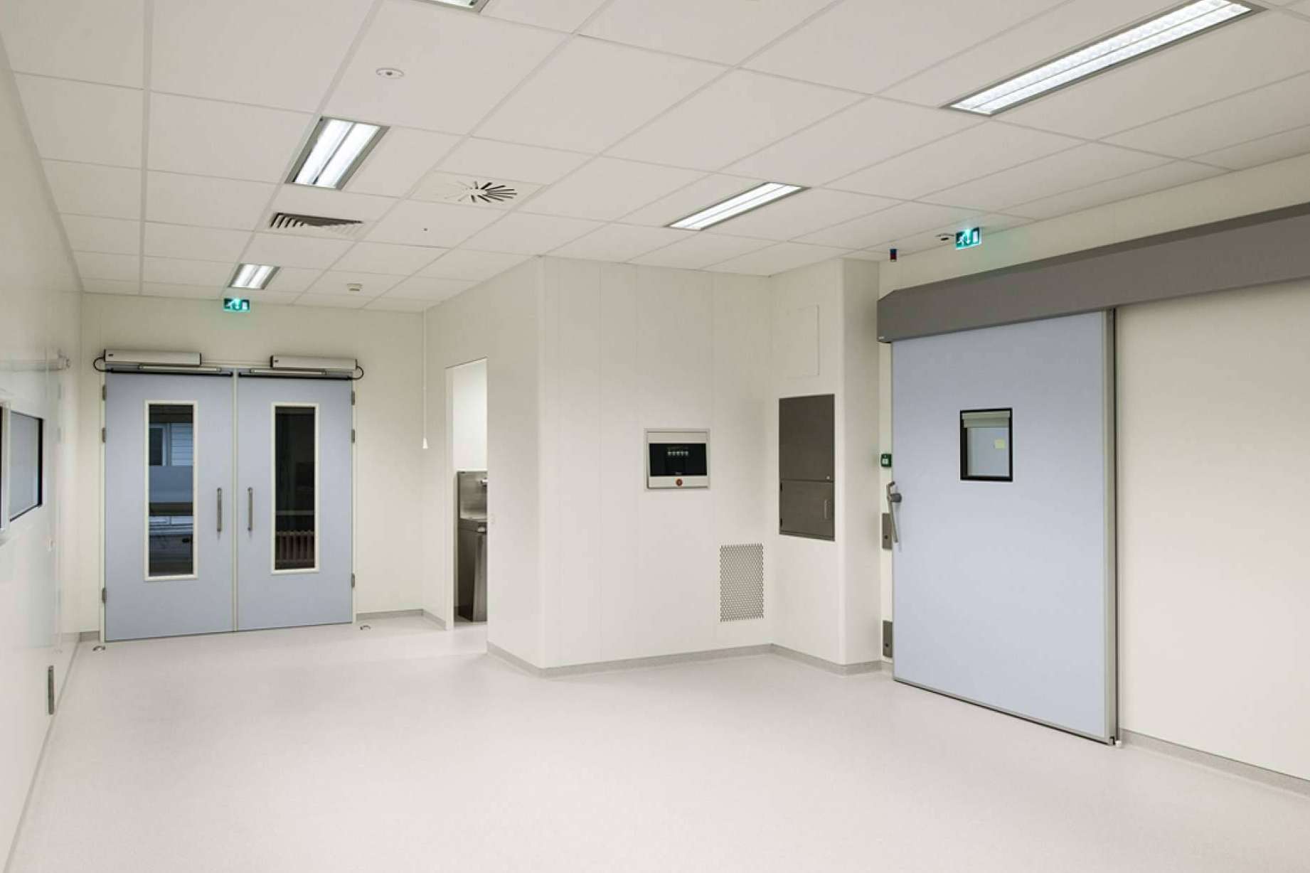 ASSA ABLOY lleva al 41º Seminario de Ingeniería Hospitalaria su innovadora tecnología de puertas herméticas