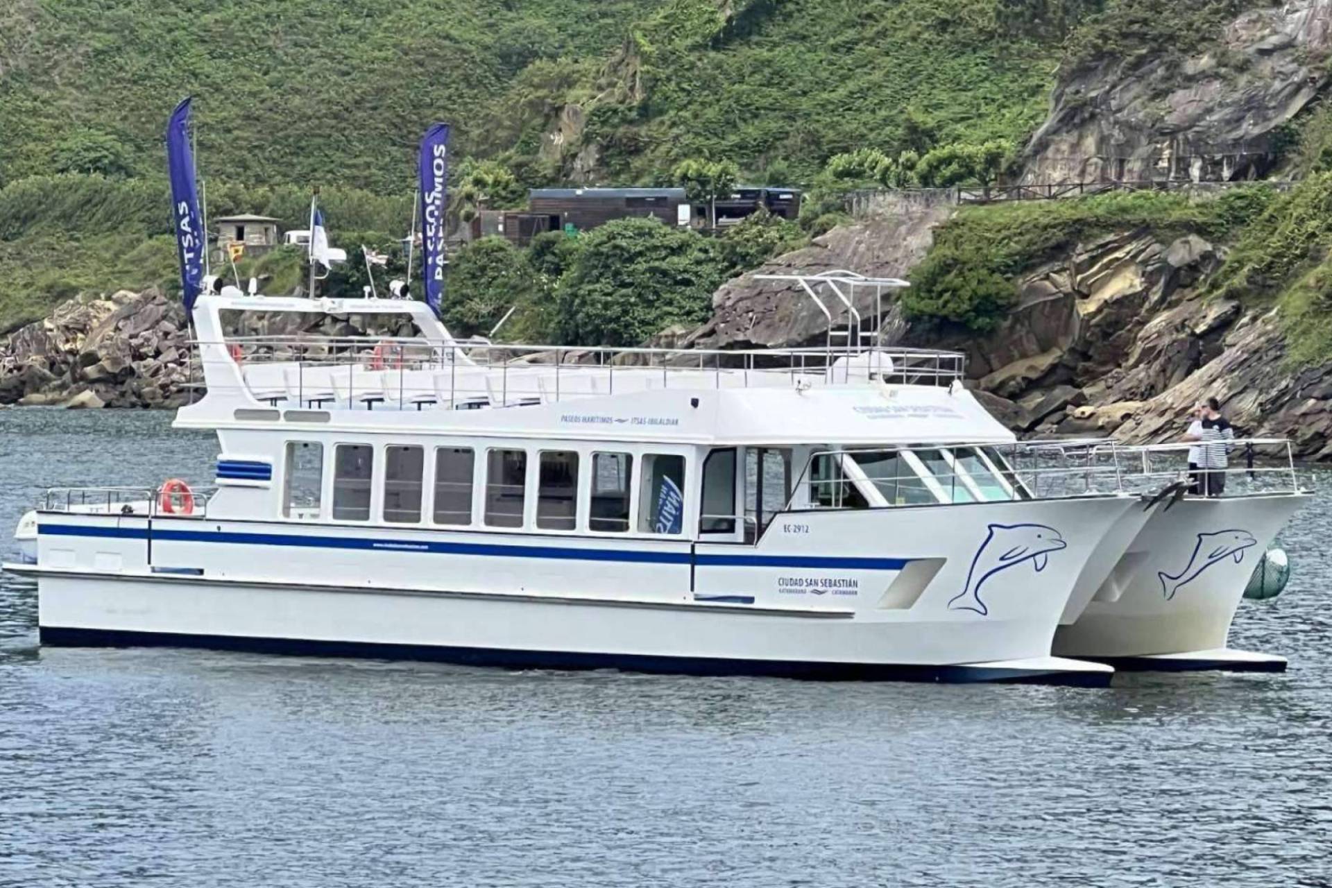 Catamarán Ciudad San Sebastián; un enfoque sostenible y ecológico del turismo marítimo vasco