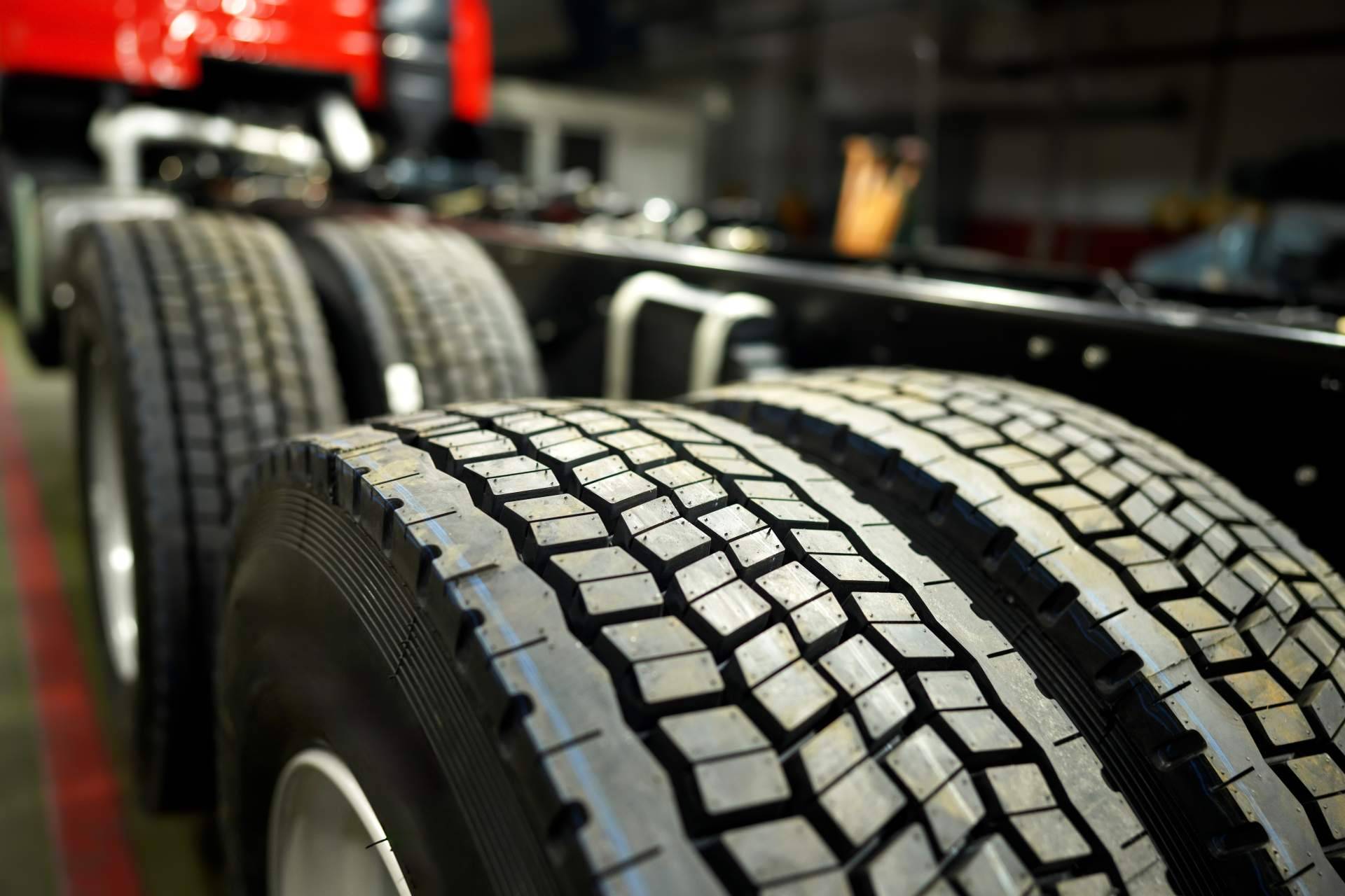 Rendimiento superior en cada kilómetro, neumáticos Goodyear disponibles en Neumáticos Porpoco