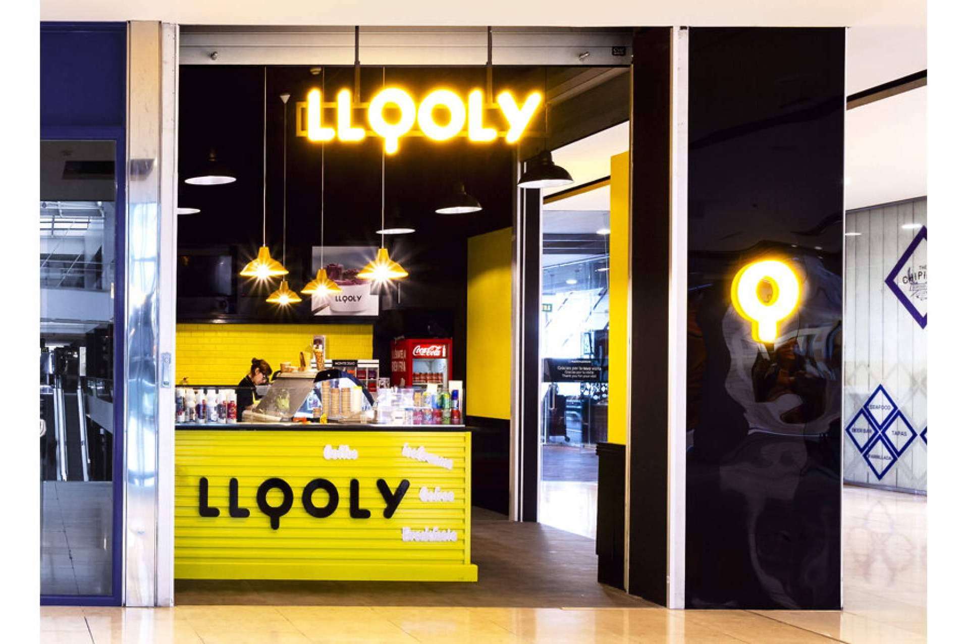 LLOOLY, la franquicia pionera de Bubble Waffle en España que revoluciona el mercado de los postres