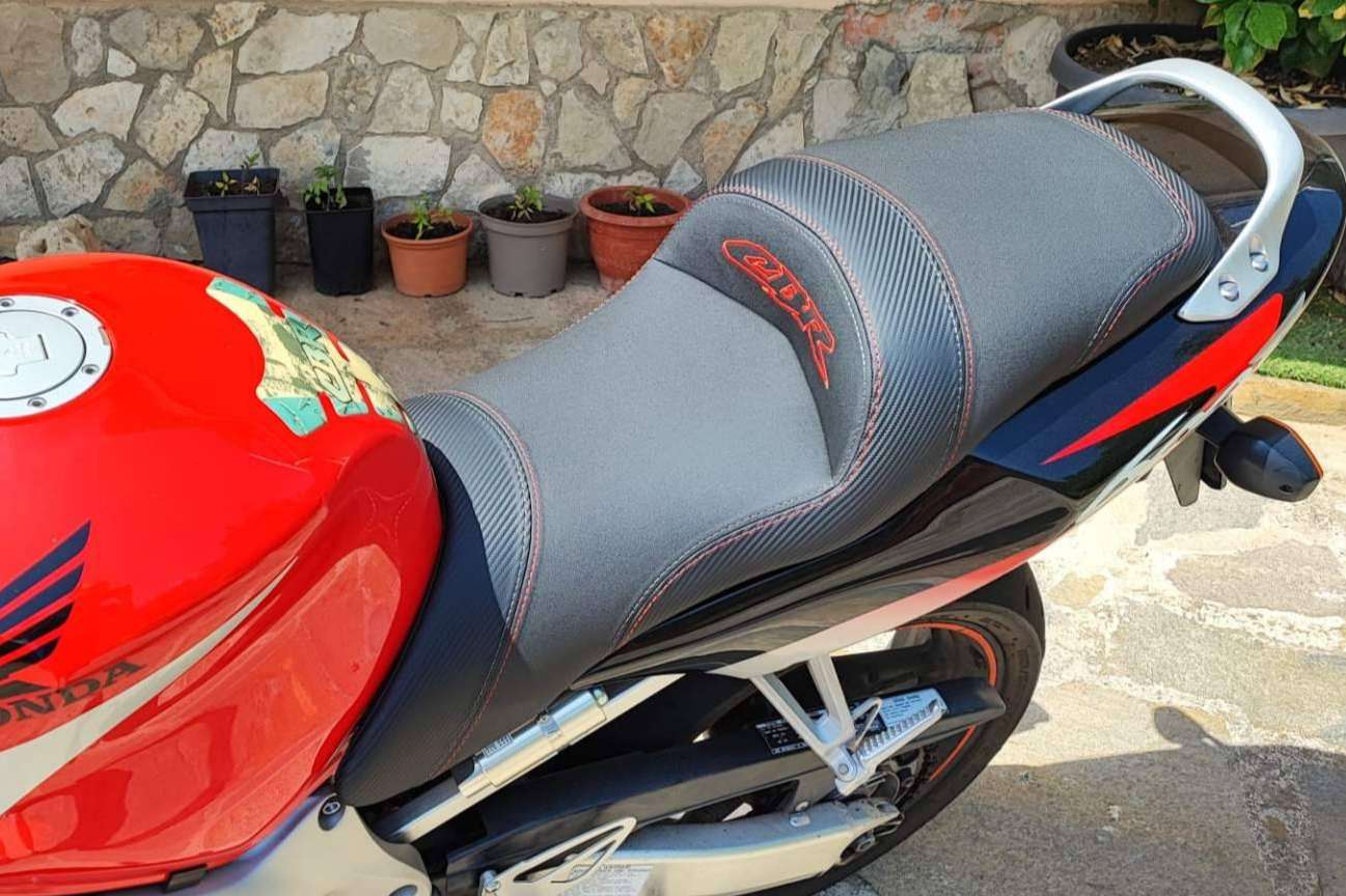 JM-Fundas, especialistas en fundas a medida para el asiento de moto