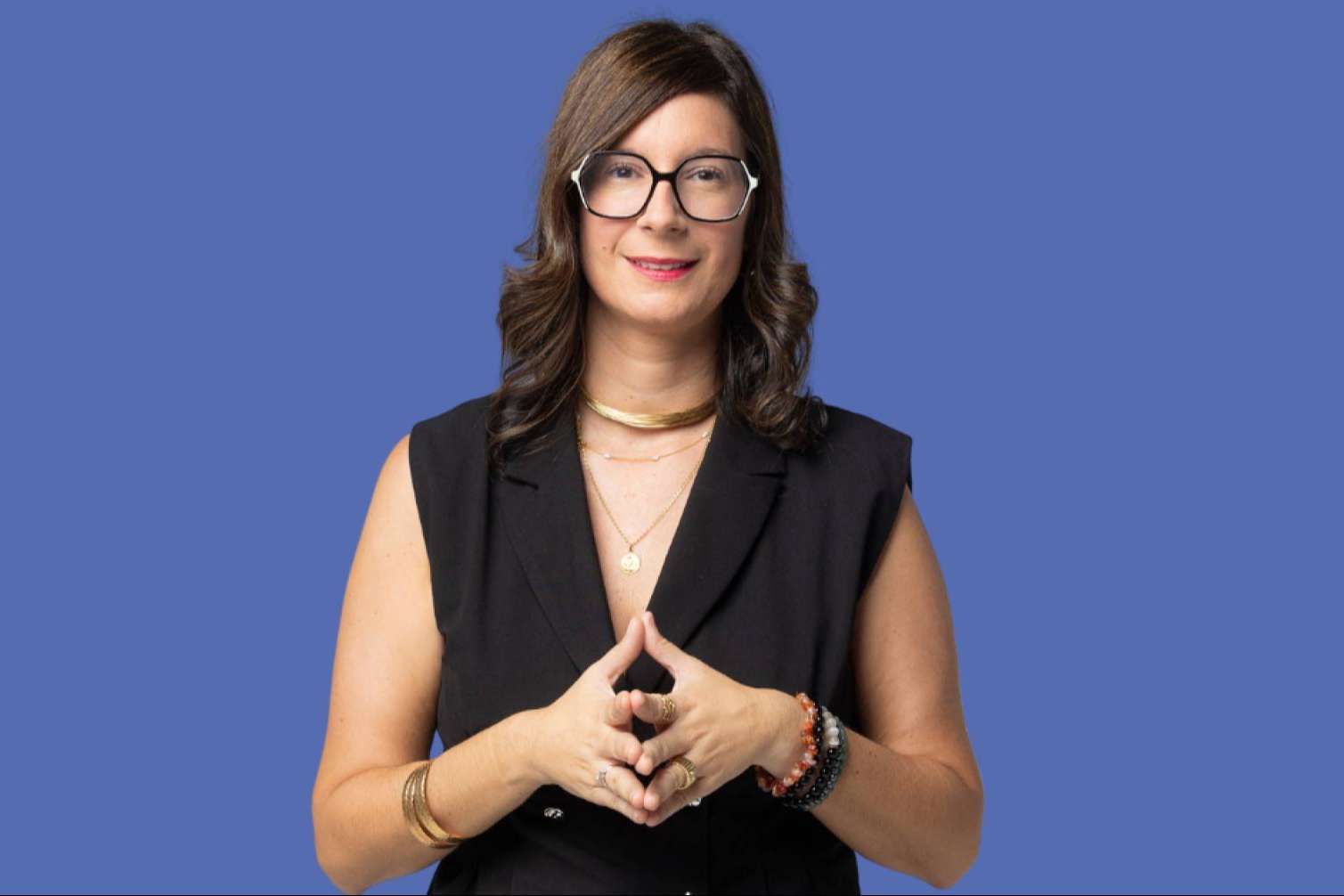 Margarita Ramos Topham presenta un taller gratuito para familias atrapadas en deudas