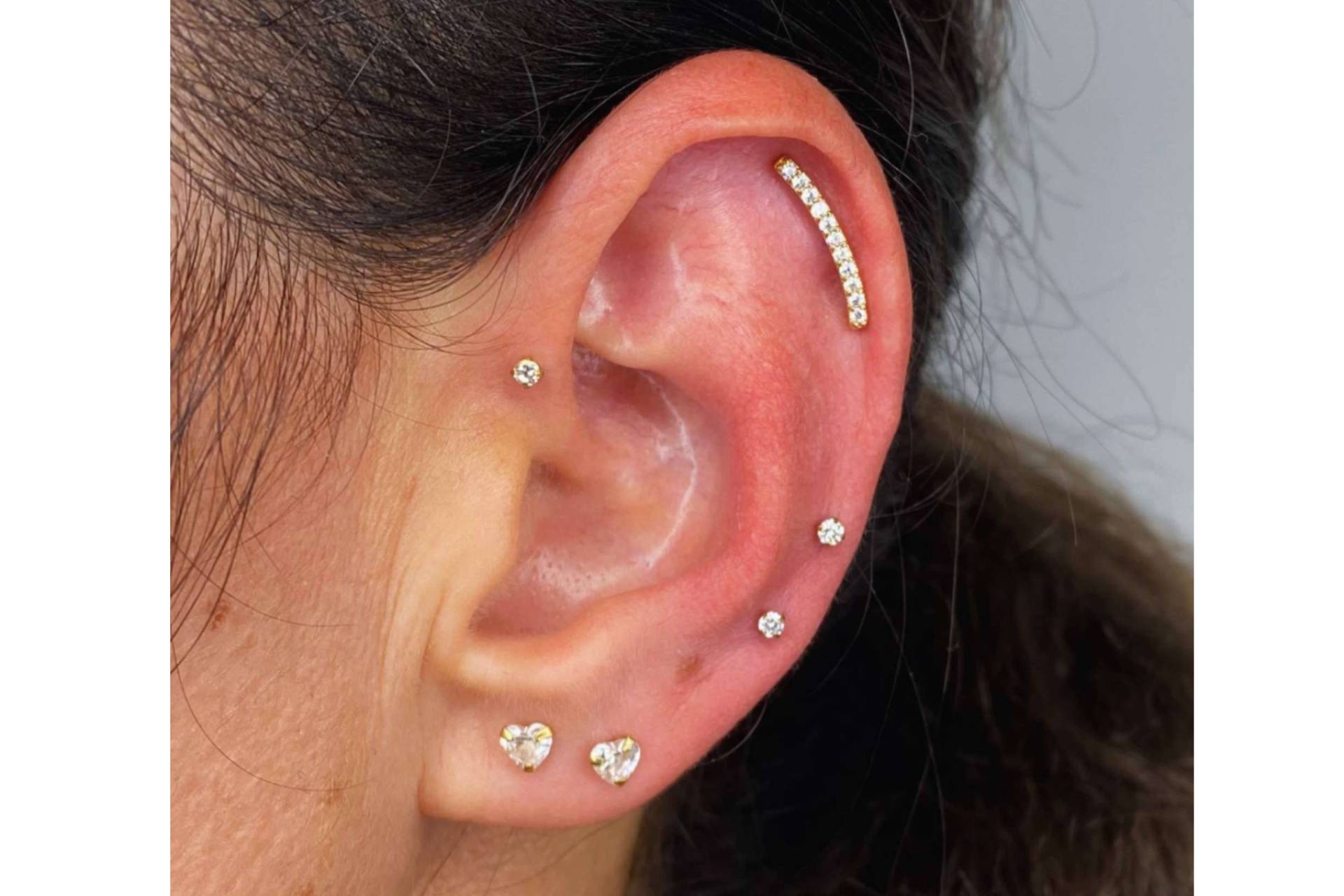 El diseño de orejas con joyitas, la apuesta sofisticada de Ear Petal para realzar cada estilo