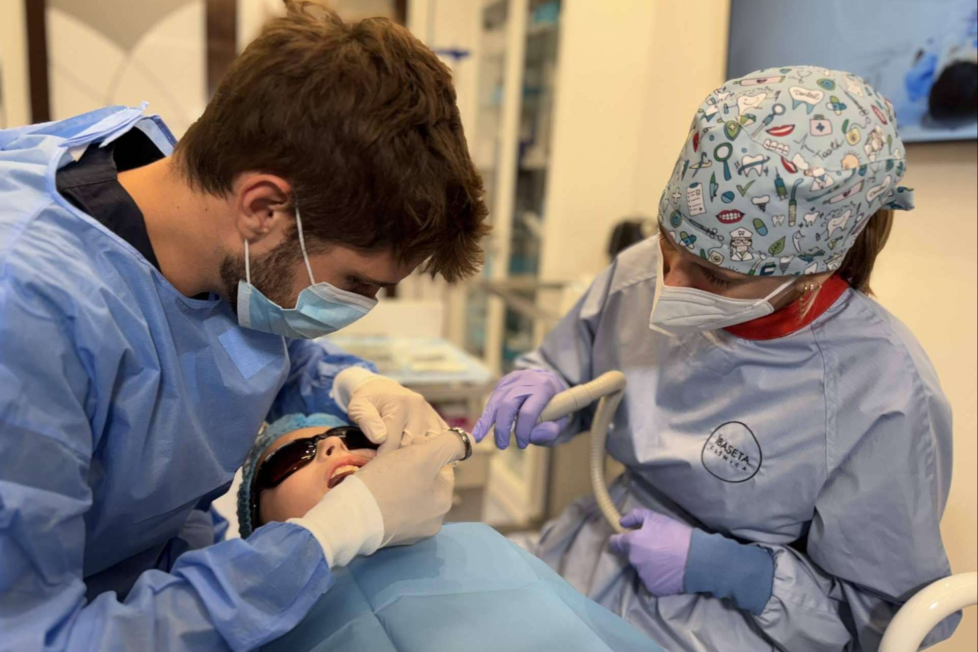 Cirugía guiada para implantes dentales; la nueva era en odontología con Clínica Ibaseta