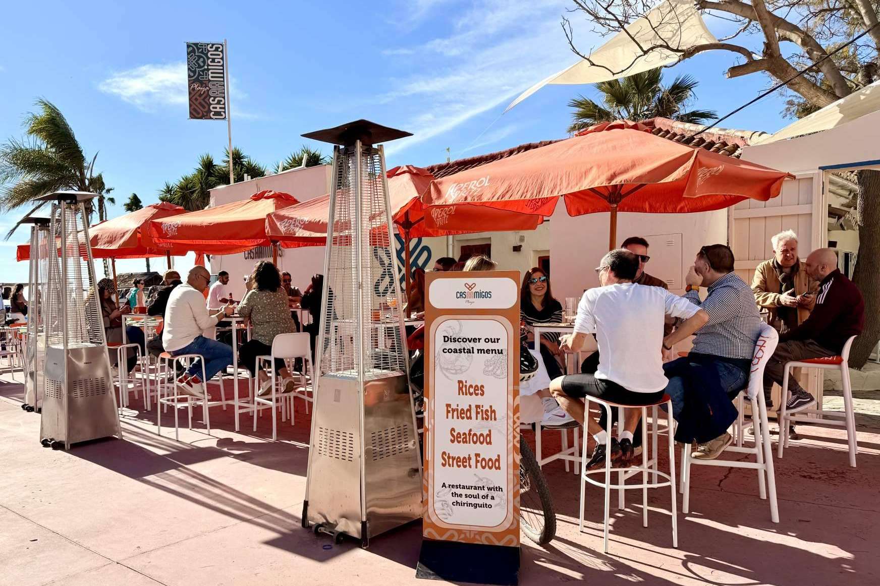 Casaamigos Playa, un restaurante en la playa del Palo en Málaga. Una apuesta por la cocina mediterránea