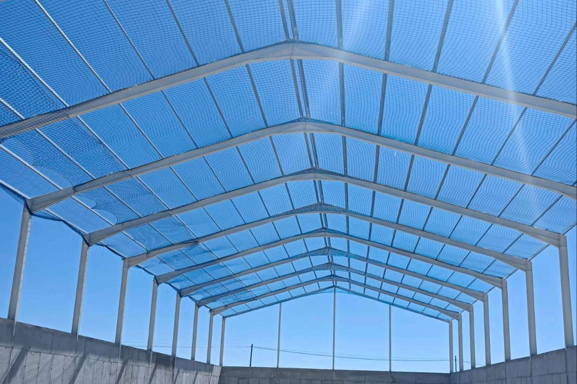 Cumplir con la normativa en redes de seguridad para obras garantiza protección y eficiencia