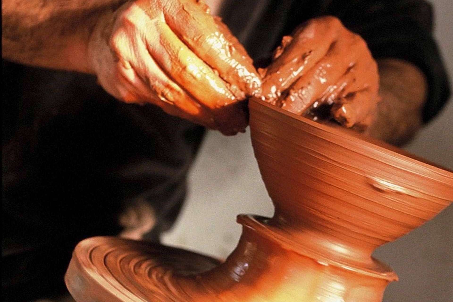 Arte y sostenibilidad se dan la mano en las residencias artísticas del Ecomuséu Ca l’Asturcón