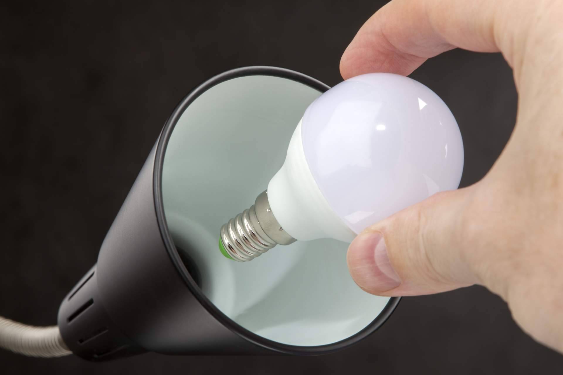 Las bombillas de bajo consumo de Tus Compras de Confianza optimizan el gasto energético