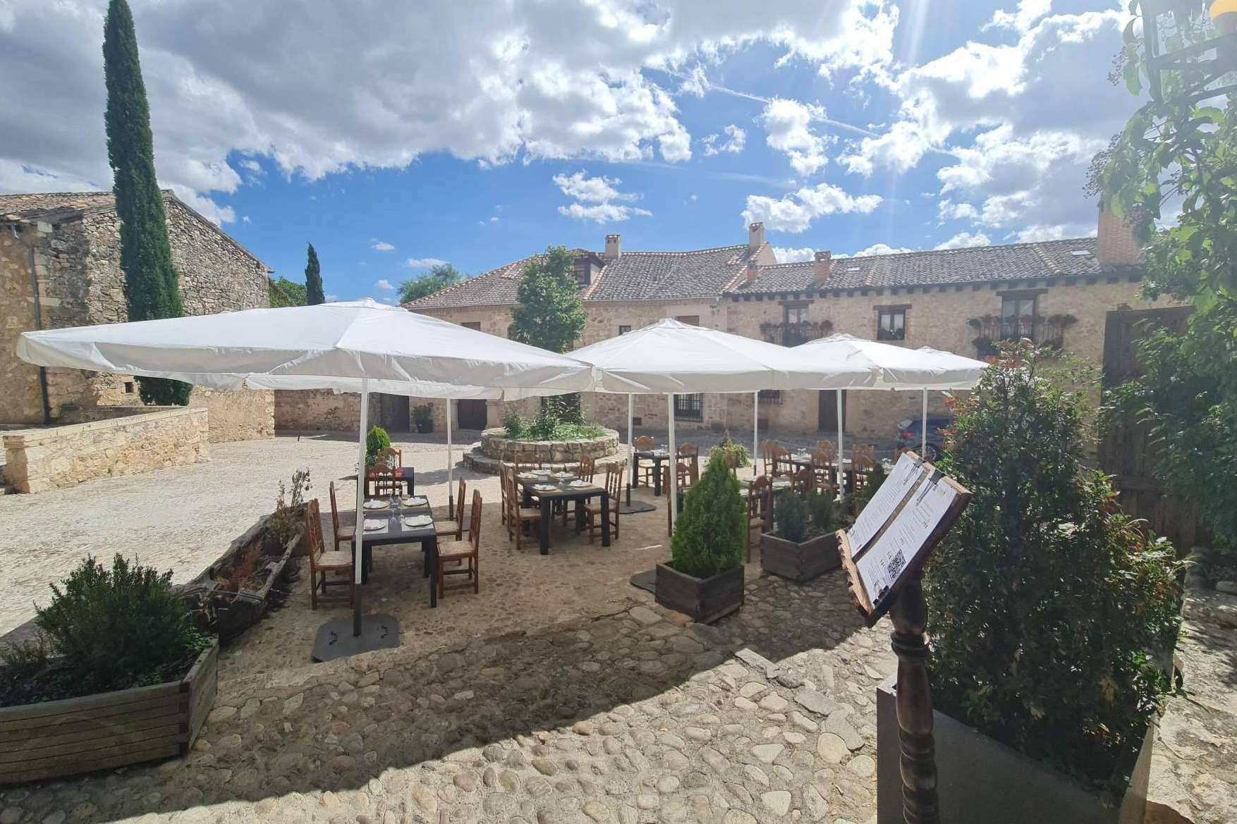 Platos con historia en La Olma de Pedraza, el restaurante que celebra la esencia de Segovia