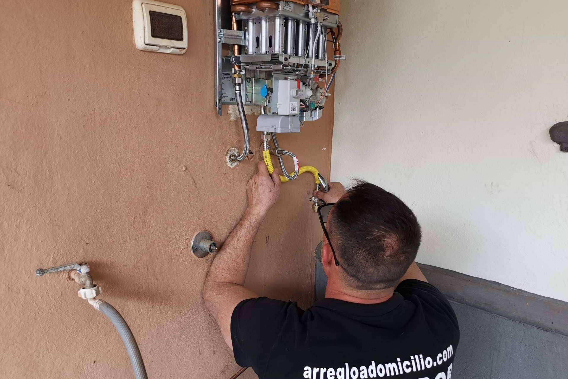 Arreglo a Domicilio, asistencia técnica para termos de gas y calderas en Tenerife