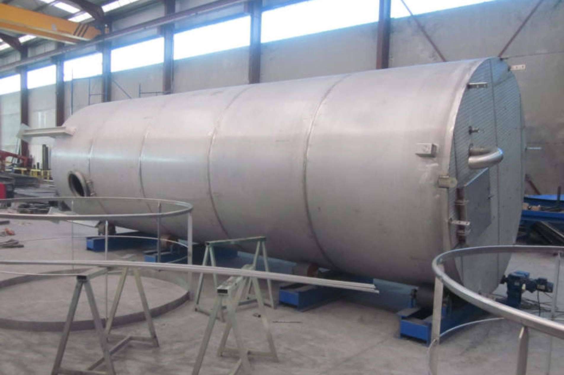 CM Barreal impulsa la fabricación de depósitos industriales para el sector agroalimentario