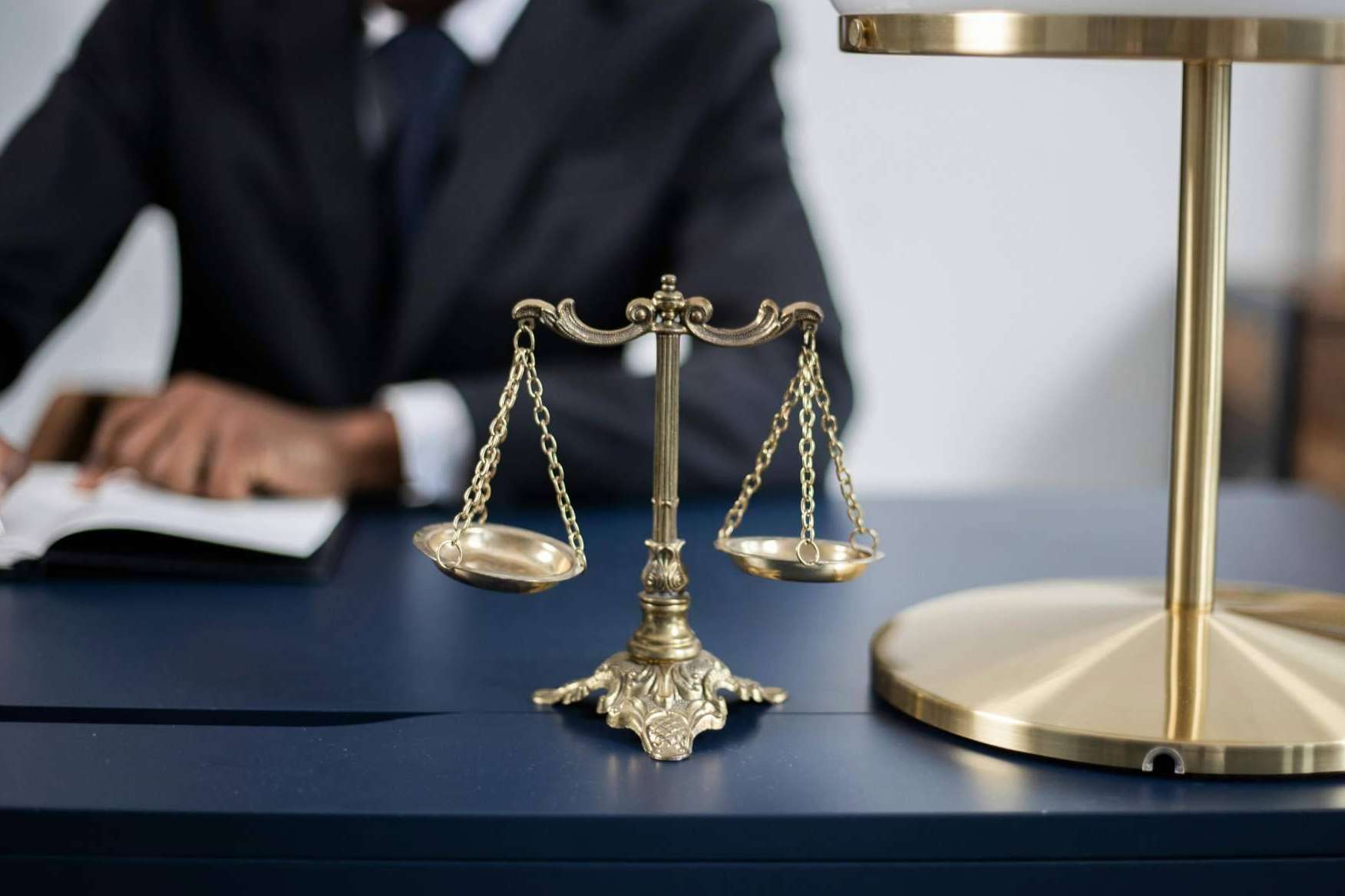 Derecho laboral, bancario y extranjería; ejes de actuación de Amagna Legal