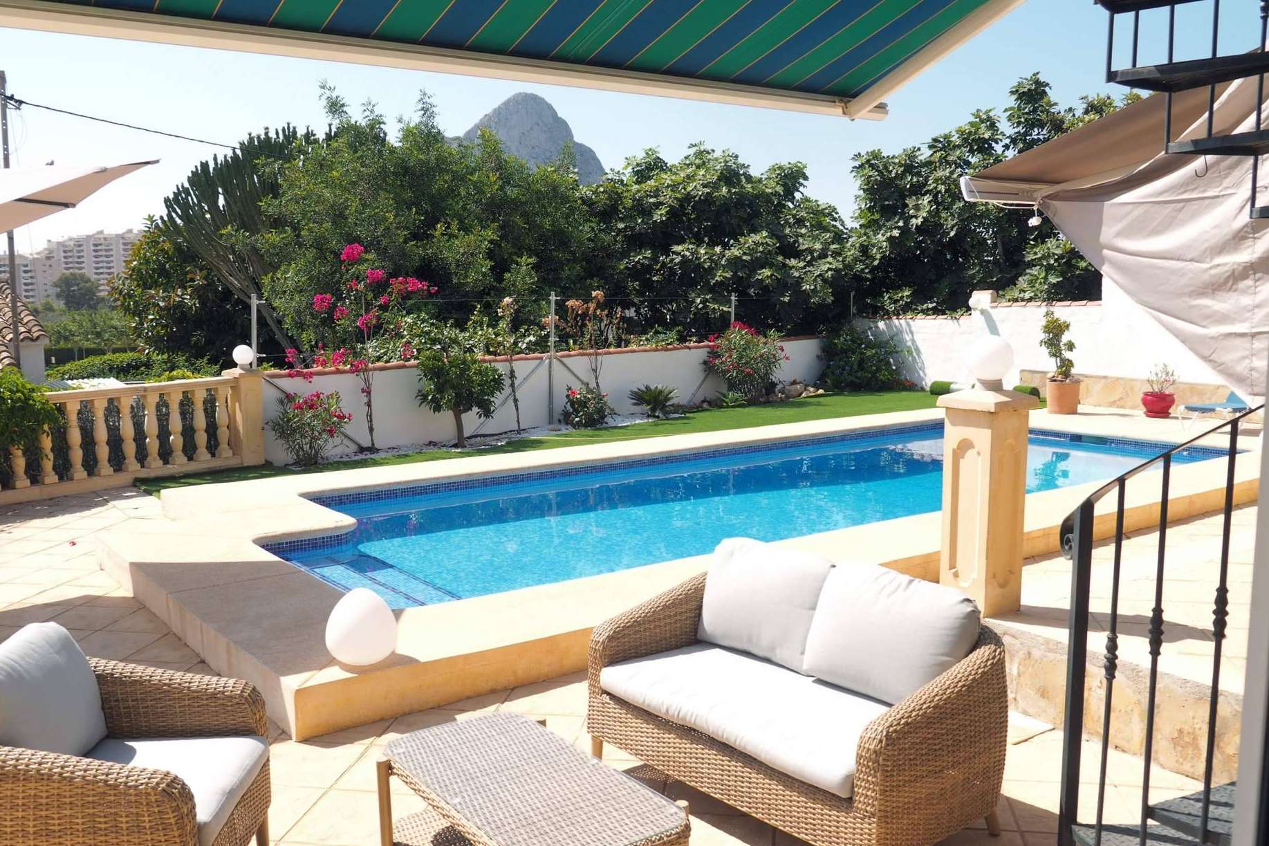 Alquileres Agatha Martínez transforma el turismo residencial en Calpe con villas y apartamentos con piscina