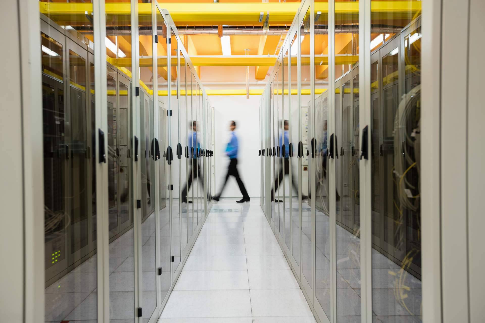 Adaptix Networks servidores en la nube; beneficios y consideraciones para empresas en España