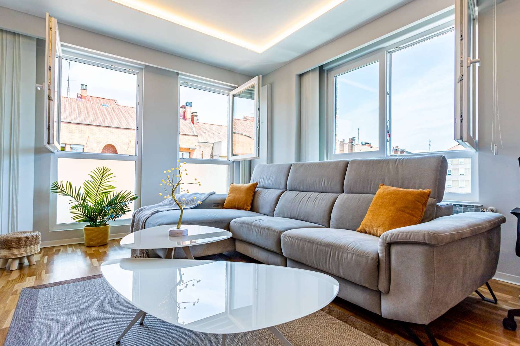 Vivir en Vitoria transforma la experiencia inmobiliaria con servicios personalizados y tecnología avanzada