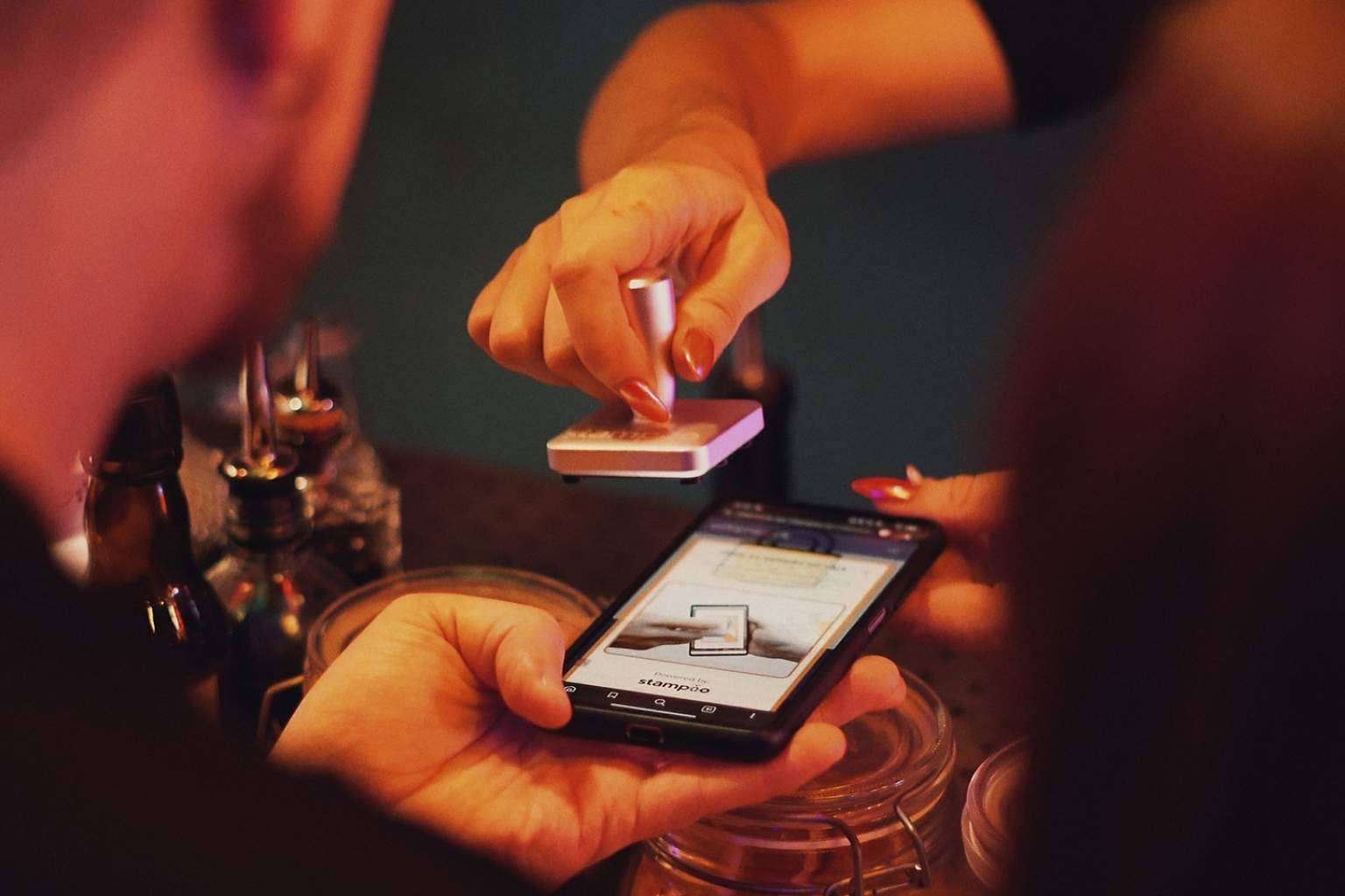 Stampoo; el sello por compra de toda la vida se vuelve digital
