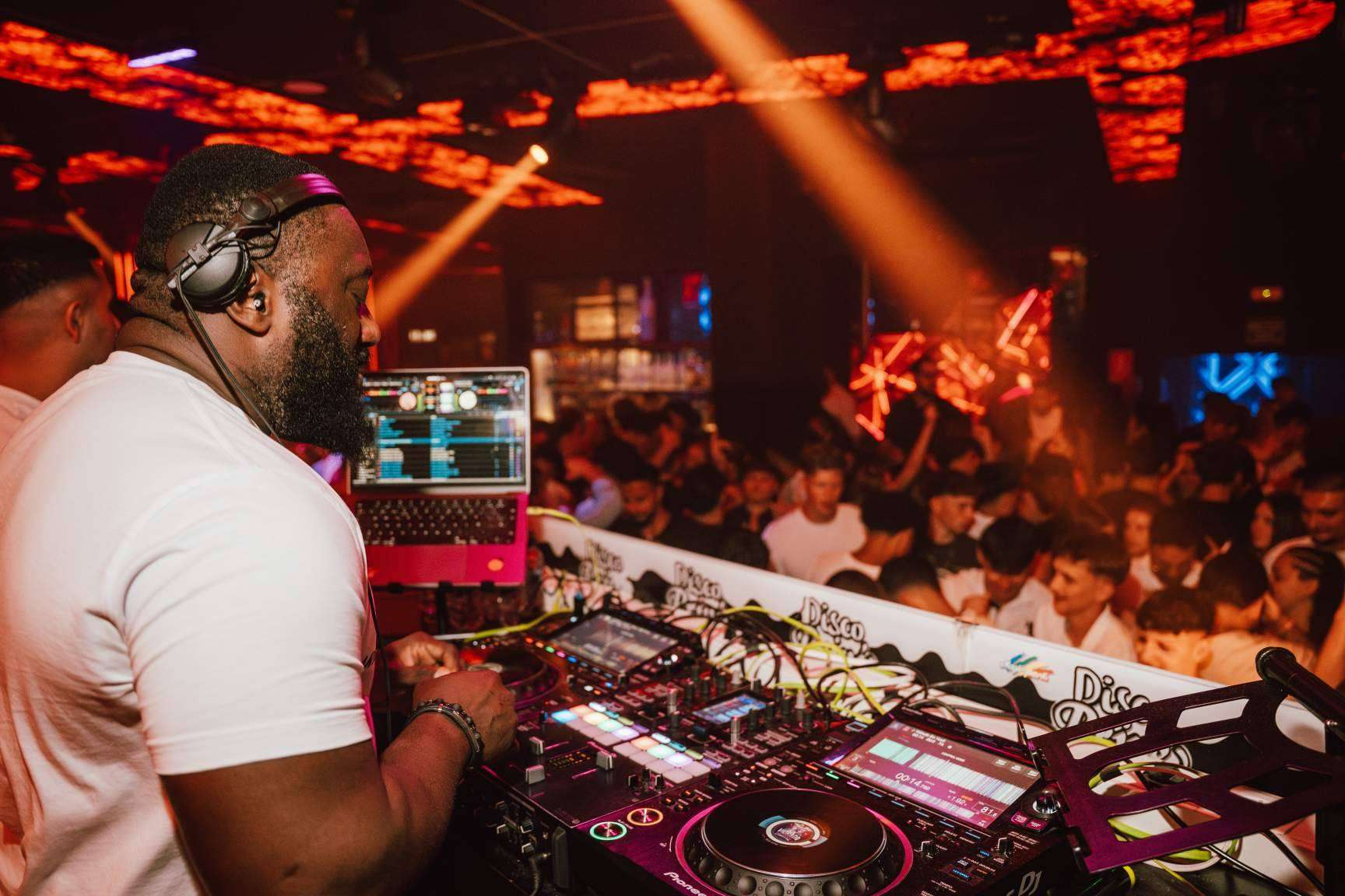 Lloret de Mar vibra con Disco Privé, 30 años de trayectoria y actuaciones internacionales