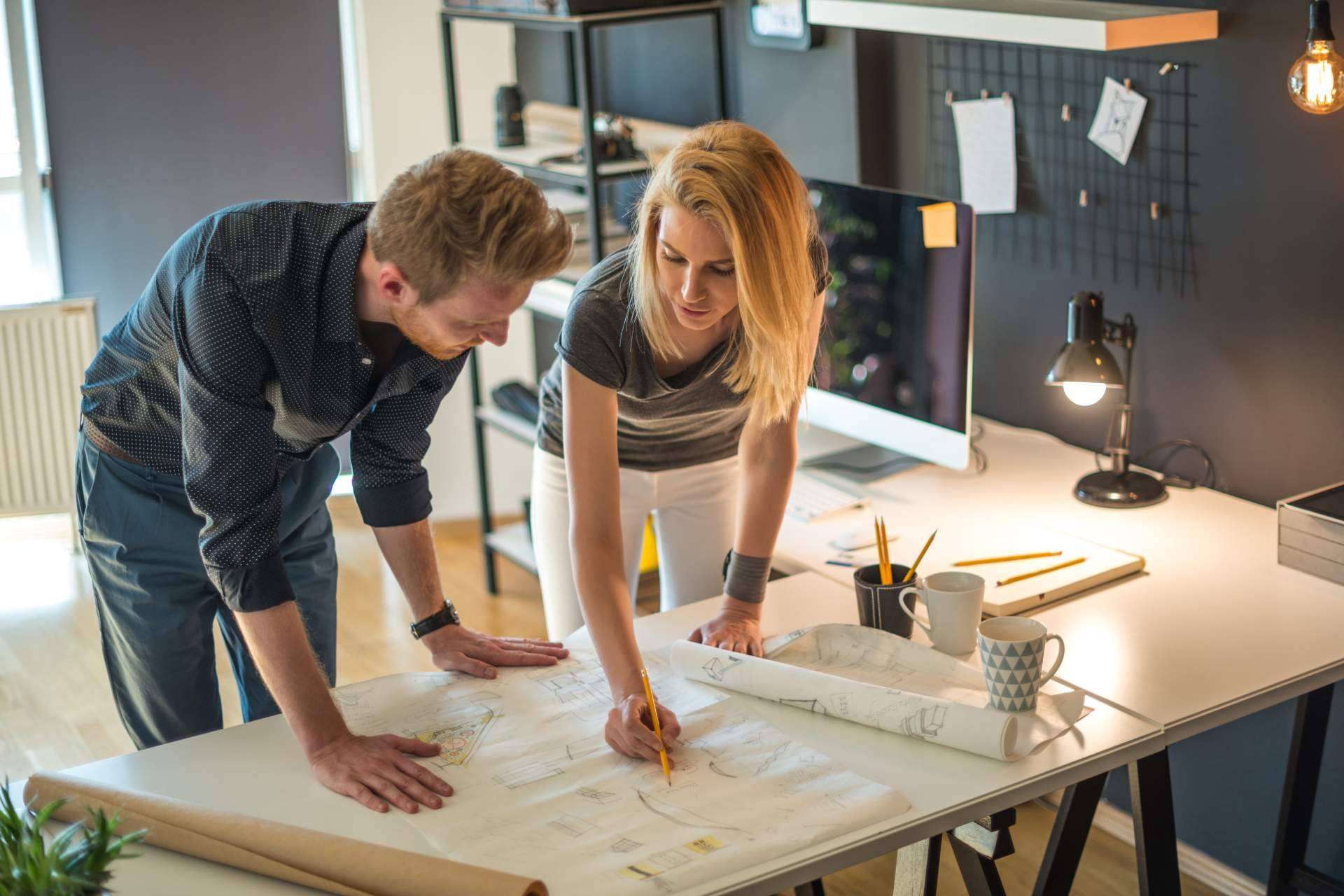 Asistencia técnica y soluciones automáticas, el servicio de ASSA ABLOY para profesionales de la arquitectura