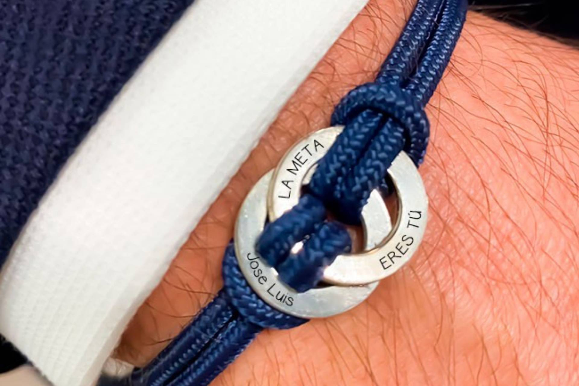 Diseño español, alma mediterránea; así son las nuevas pulseras de verano para hombre