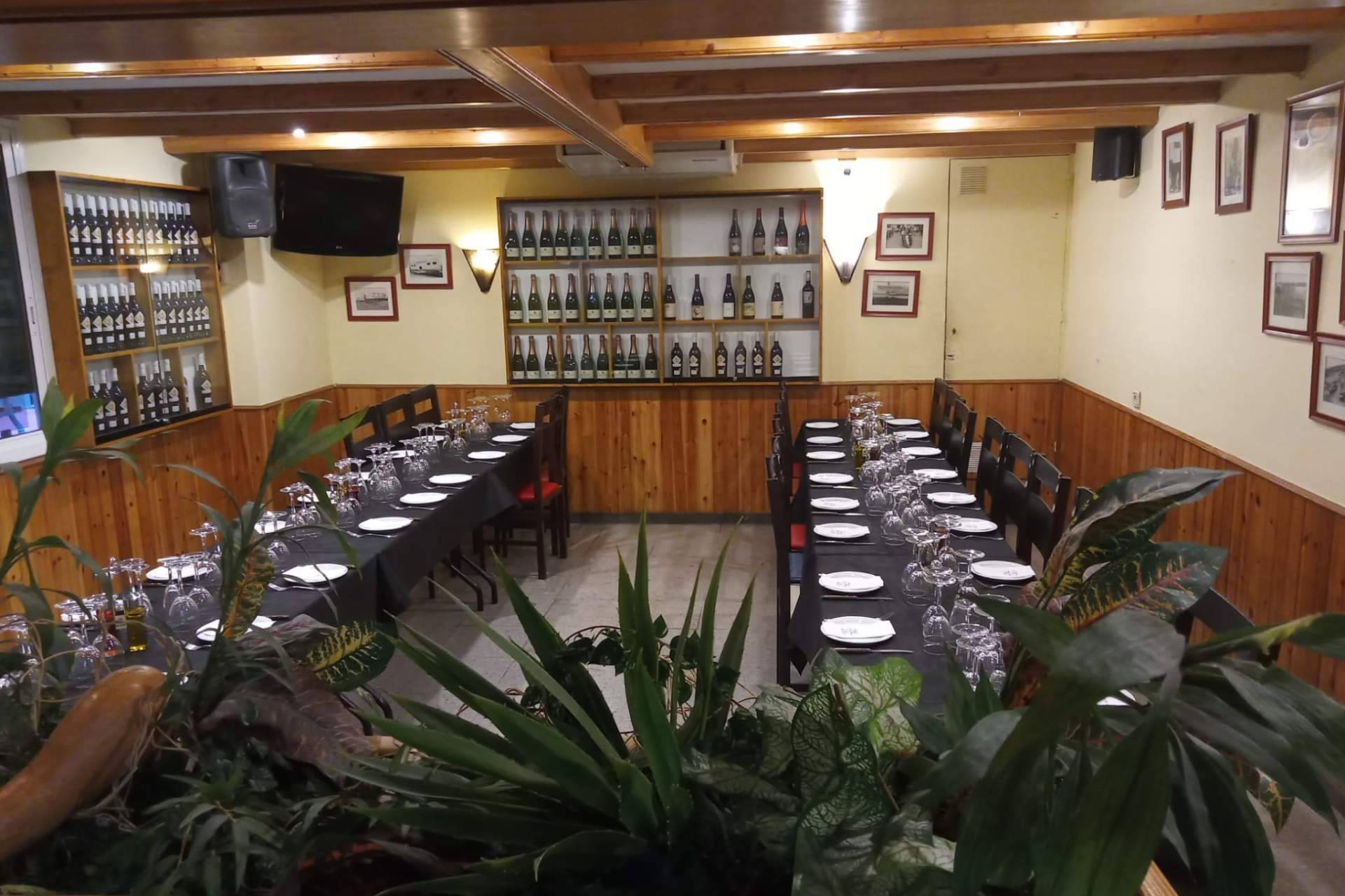 Pasa Tapas, restaurante con amplia capacidad para eventos en el centro de Barcelona