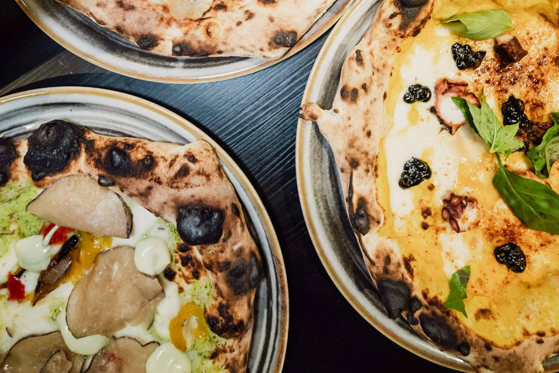 La esencia de Nápoles aterriza en Pau Claris con la apertura de Spaccanapoli Pizzería