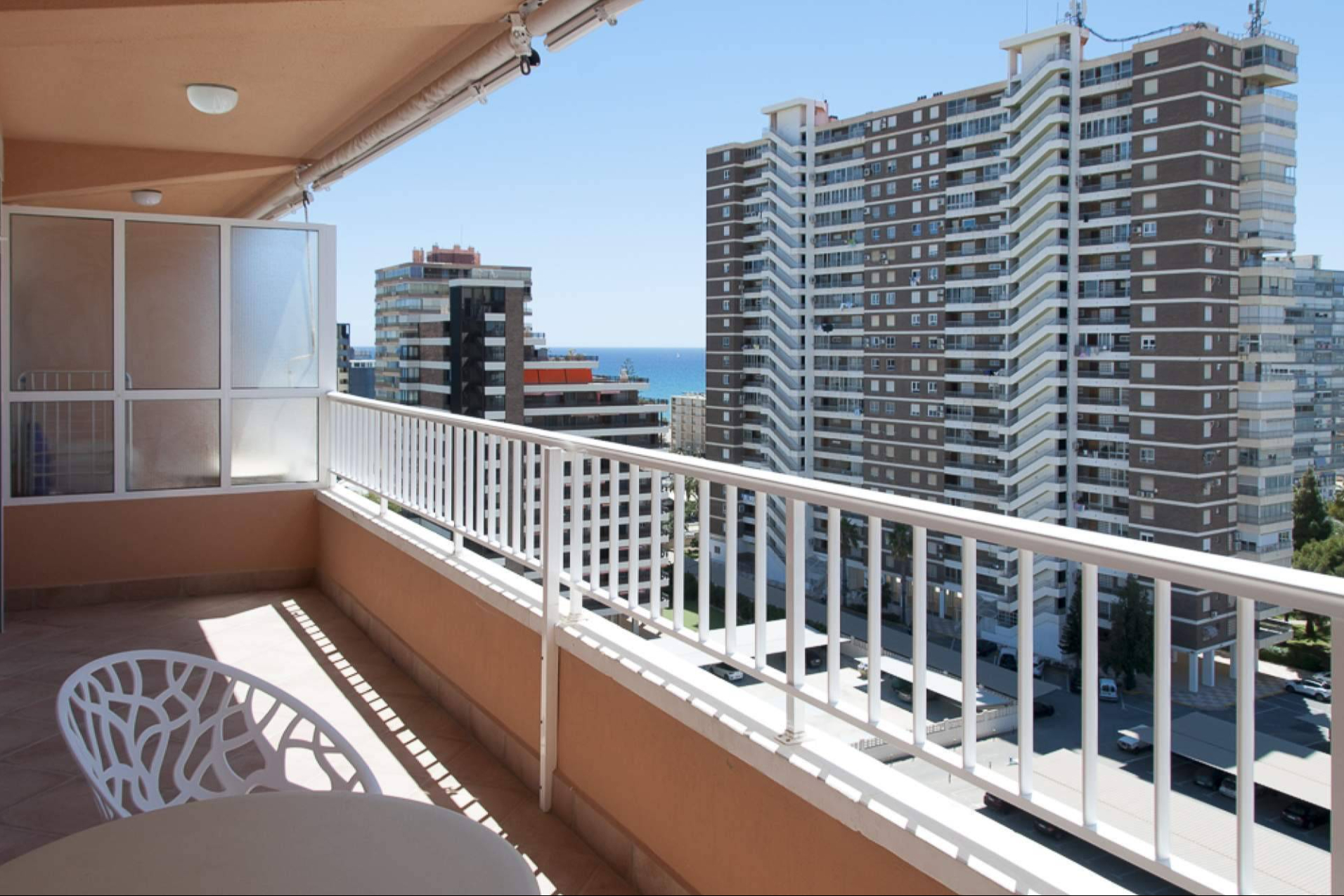 Turismo en Alicante, apartamentos en Playa San Juan con todas las comodidades