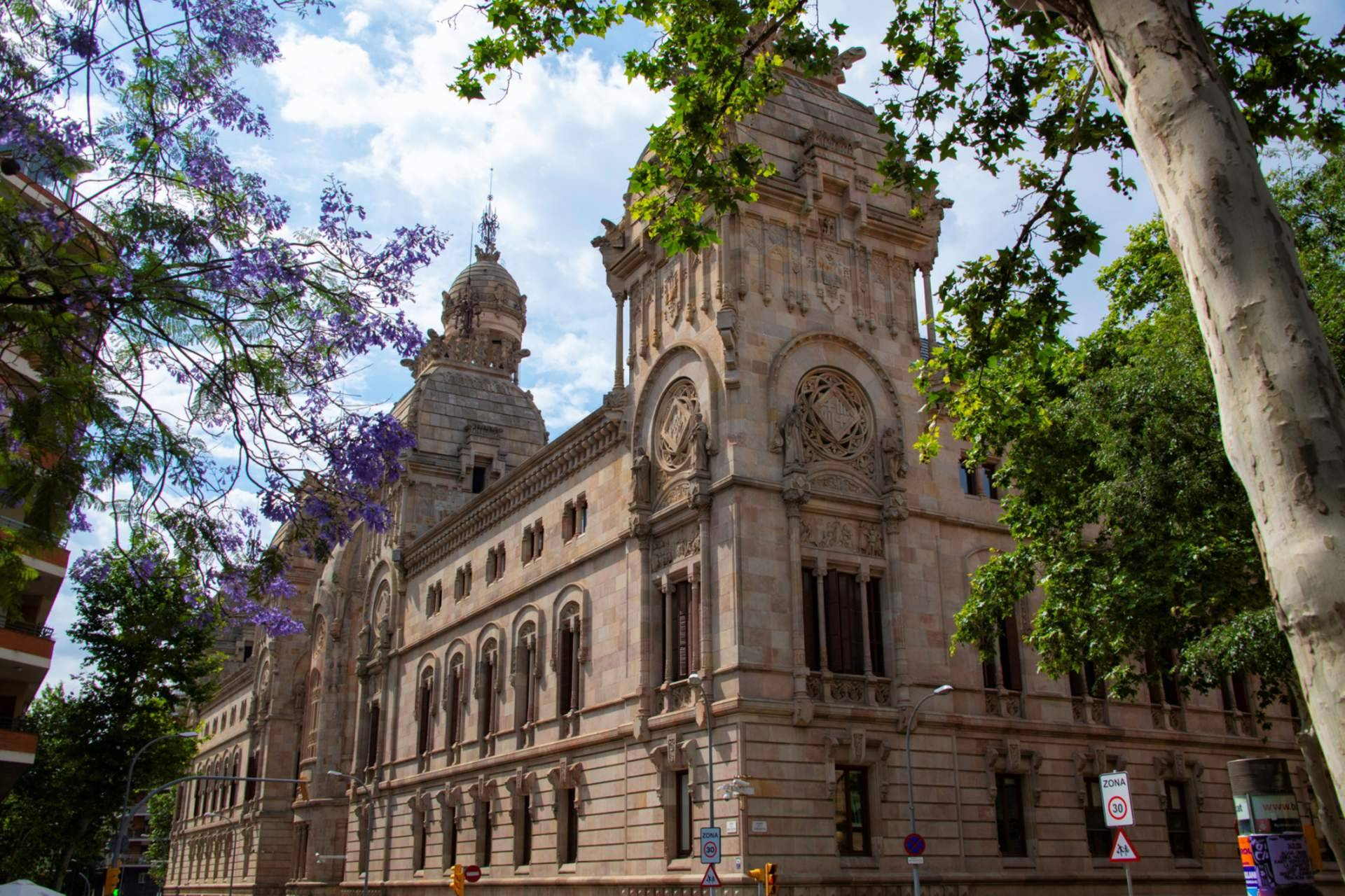 La Audiencia Provincial de Barcelona avala que HALLON consigne derechos de autor conforme a la LPI