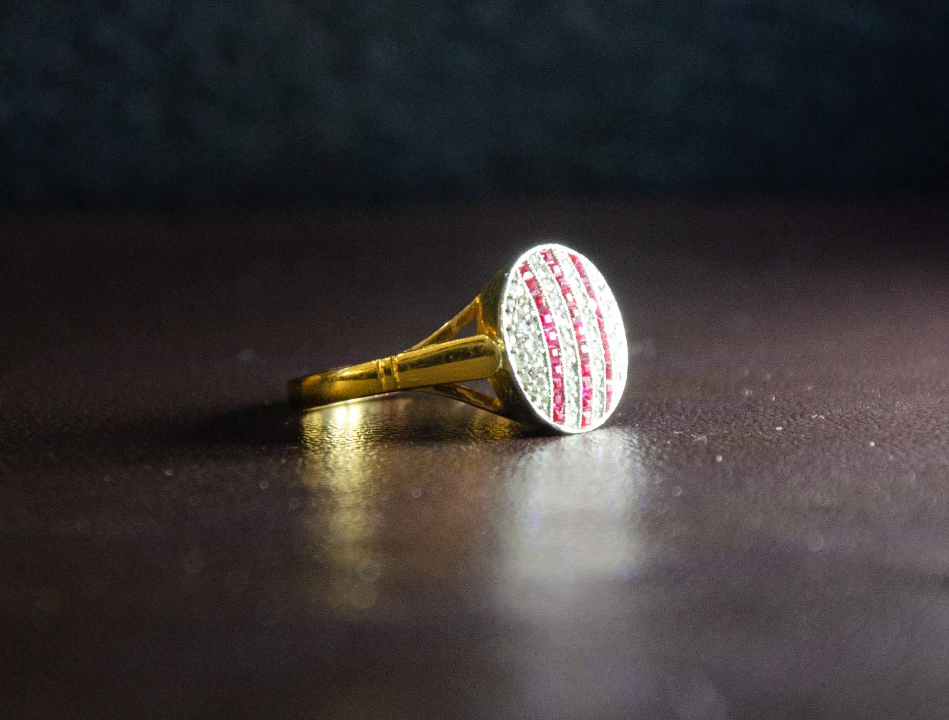 Tasación gratuita de oro en Oviedo, un servicio profesional y sin compromiso en el centro de la ciudad