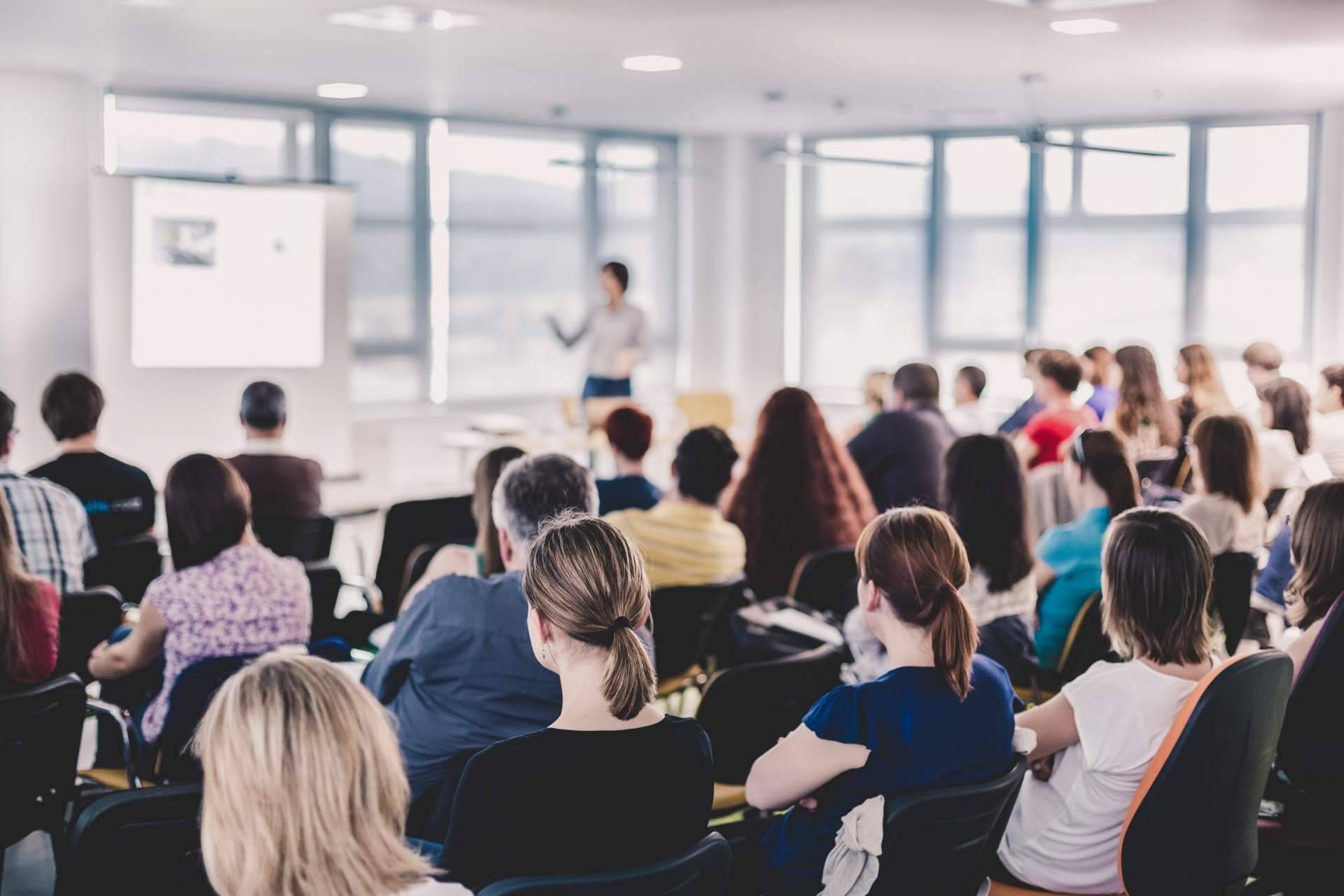 AEI Business School apuesta por la formación práctica para evitar que los emprendedores fracasen por desconocimiento