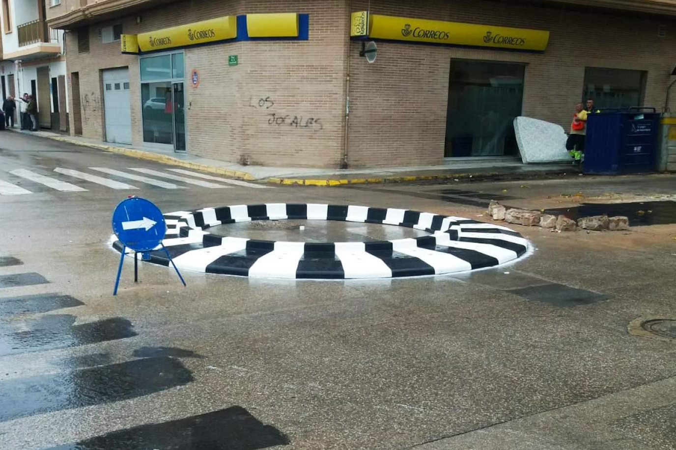 Abadecom revoluciona la seguridad vial con su nueva rotonda modular de plástico; instalación rápida y máxima durabilidad