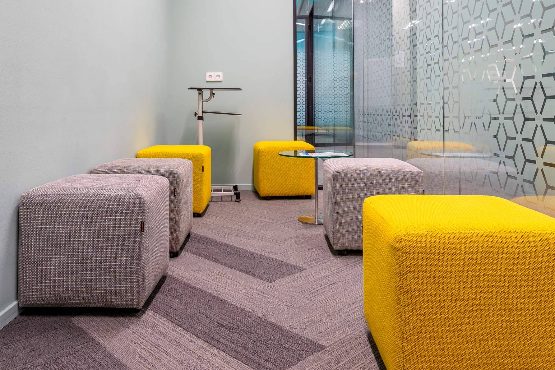 Mercaoficina amplía su catálogo con cabinas acusticas para espacios de trabajo flexibles y funcionales
