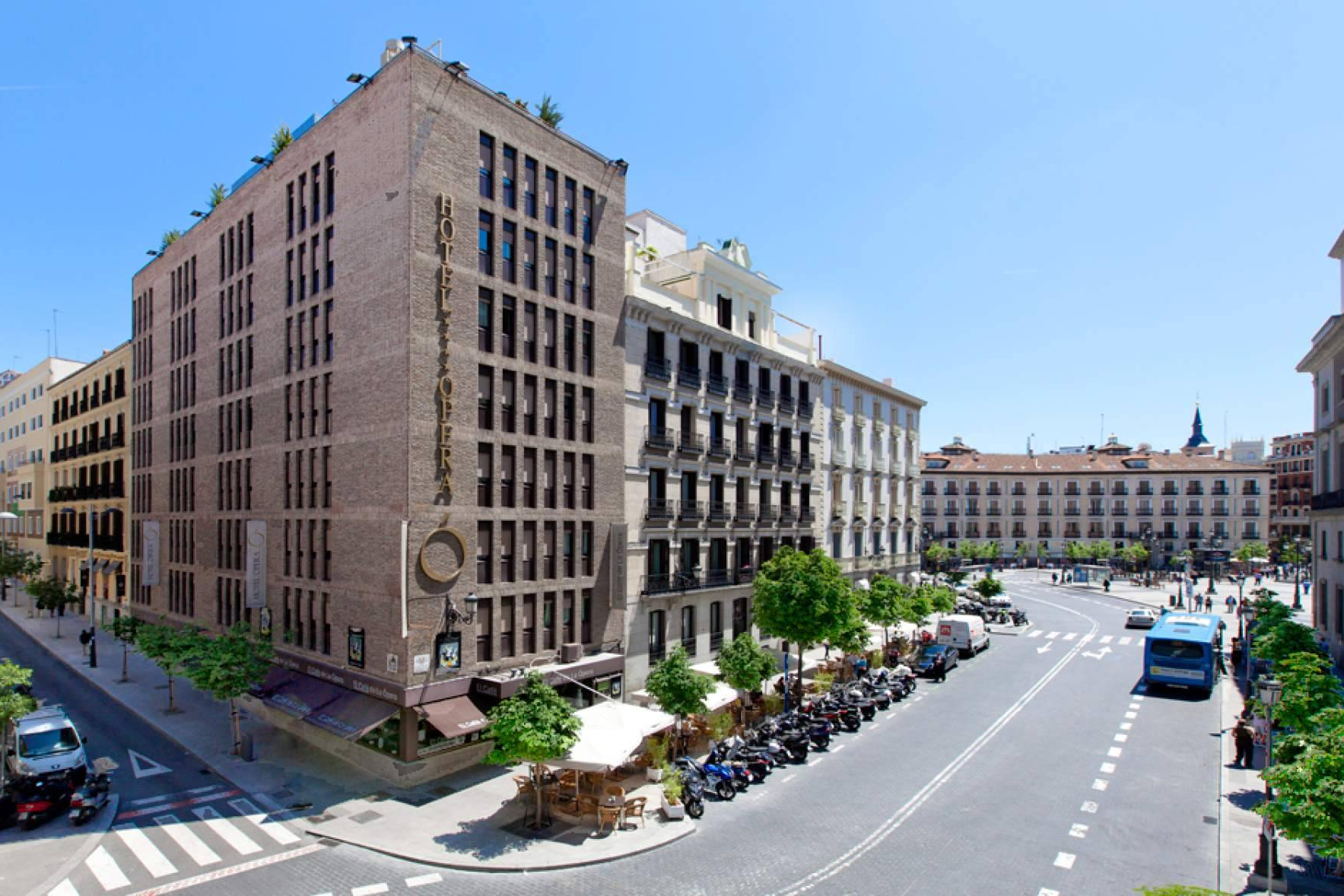 Los mejores hoteles para recibir el Año Nuevo entre ciudad y montaña