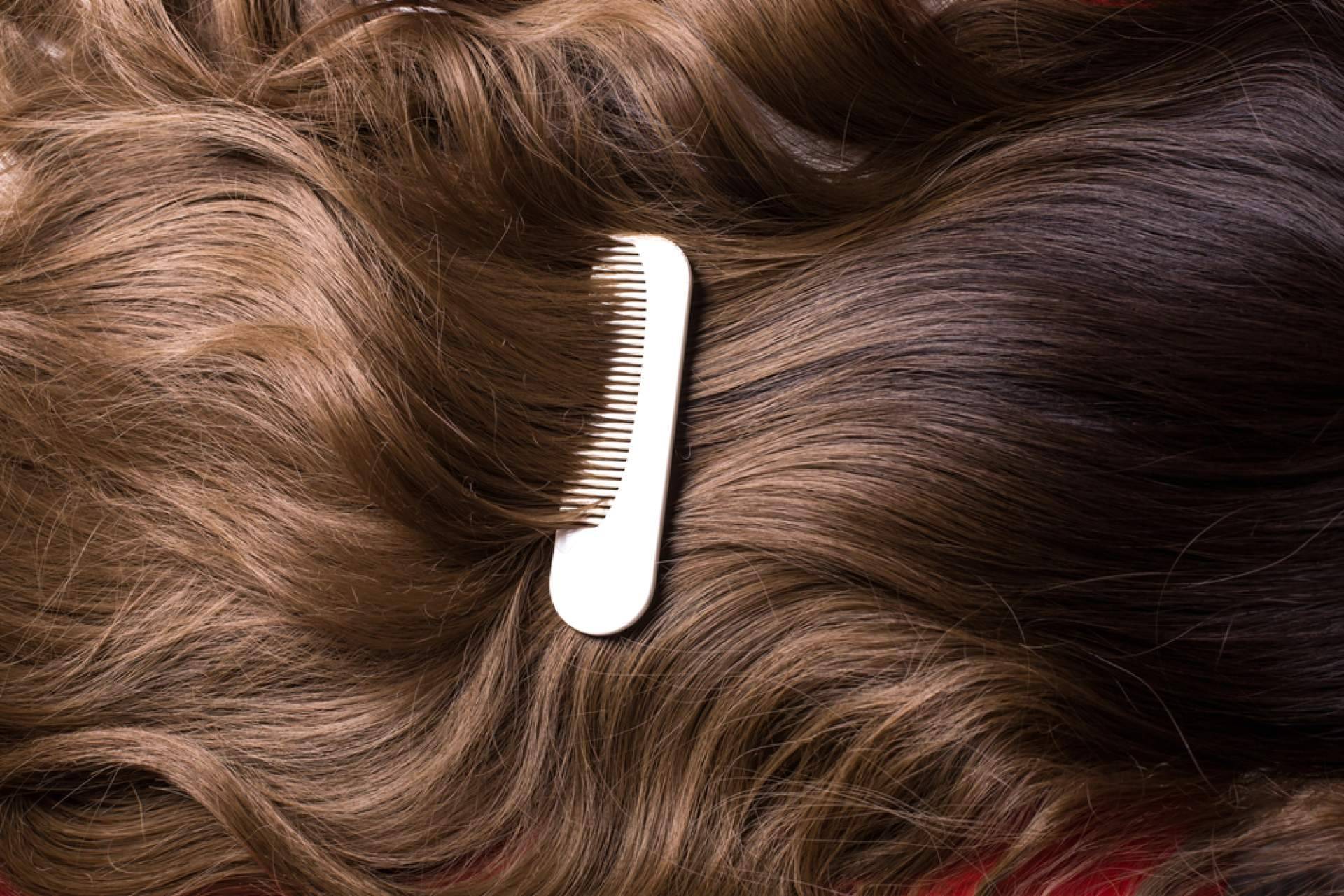 Cómo evitar el encrespamiento del cabello en días de alta humedad