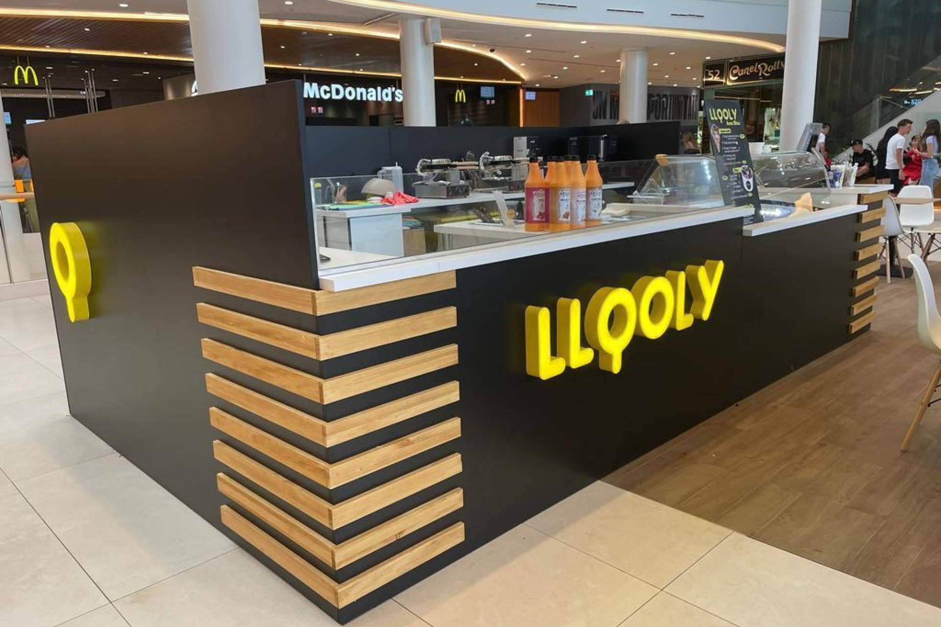 Sambil Madrid incorporará un nuevo kiosko LLOOLY especializado en bubble waffle en España