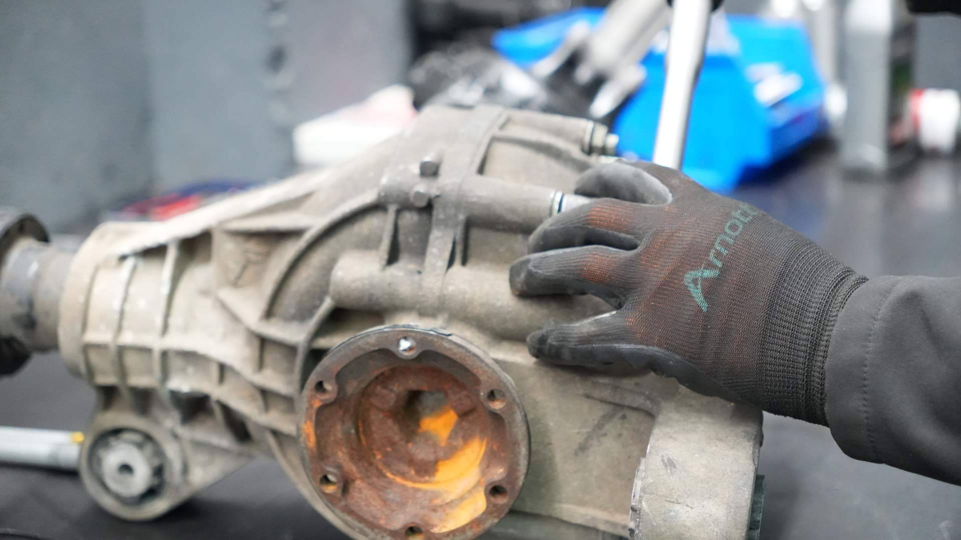 La alta ingeniería llega al taller, Cosmocar revoluciona la reparación de suspensiones neumáticas y cajas de transfer