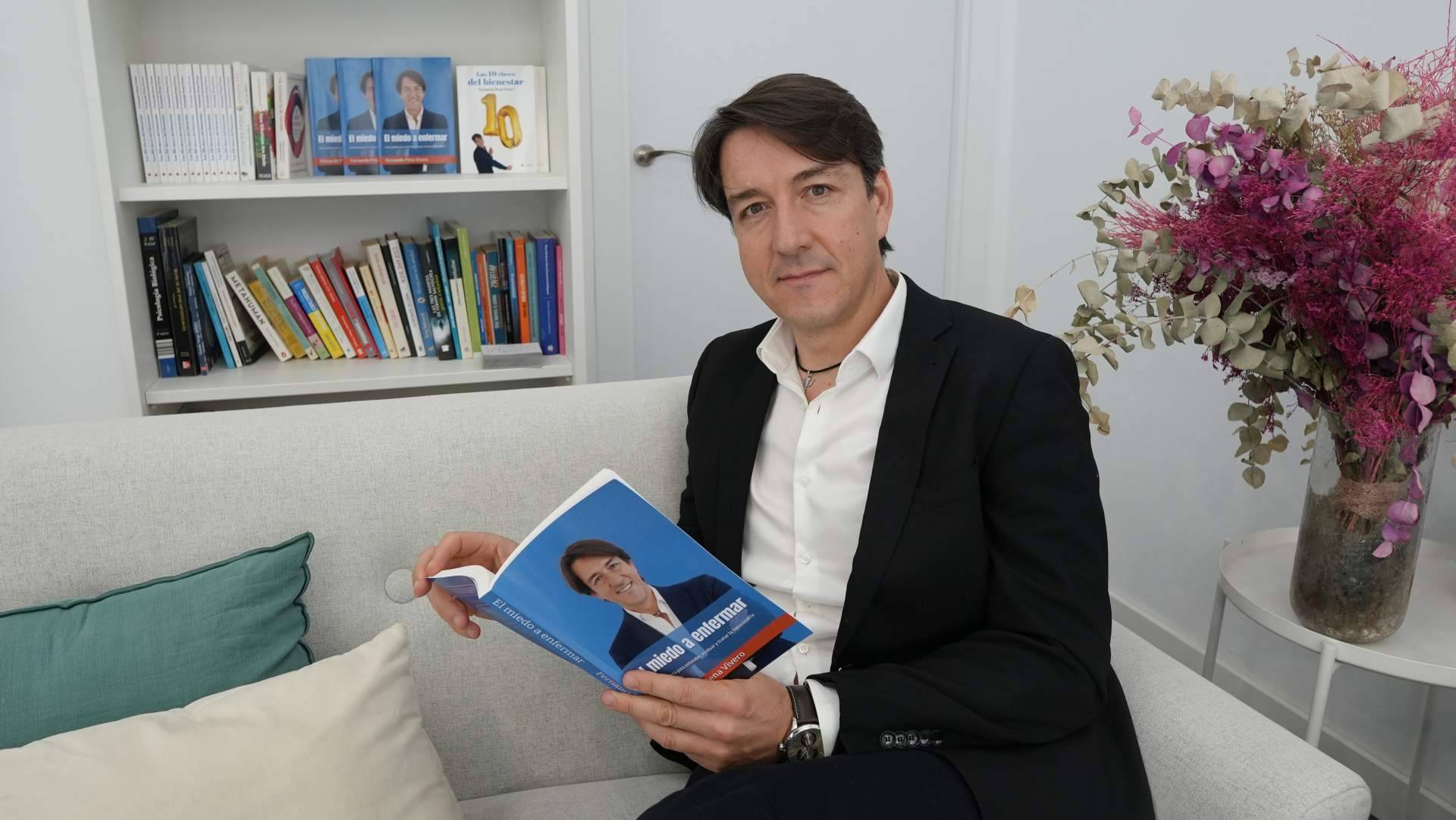 'El miedo a enfermar', el nuevo libro del psicólogo Fernando Pena