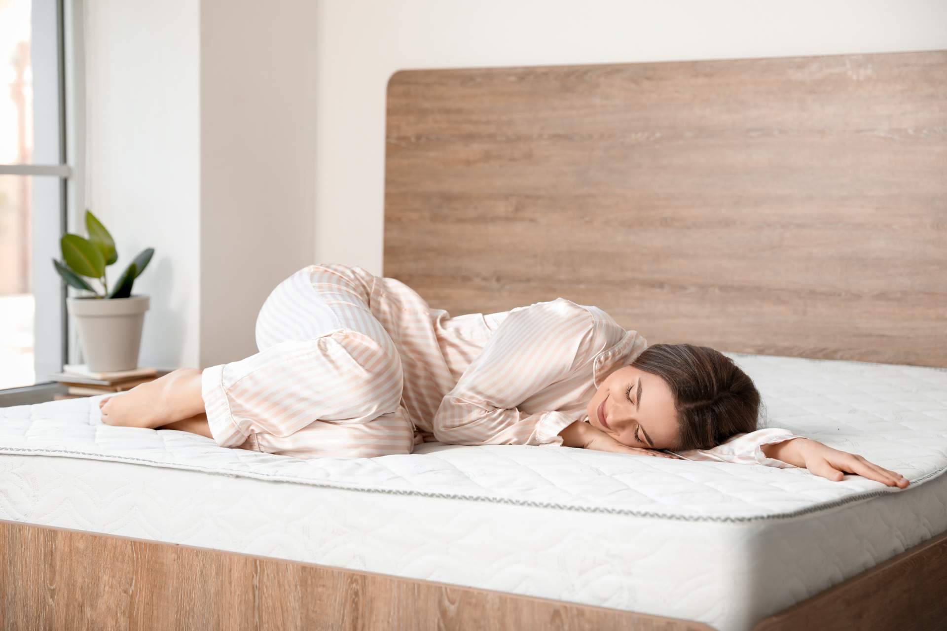 El nuevo estándar del descanso en España y la evolución hacia los colchones técnicos de La Tienda HOME