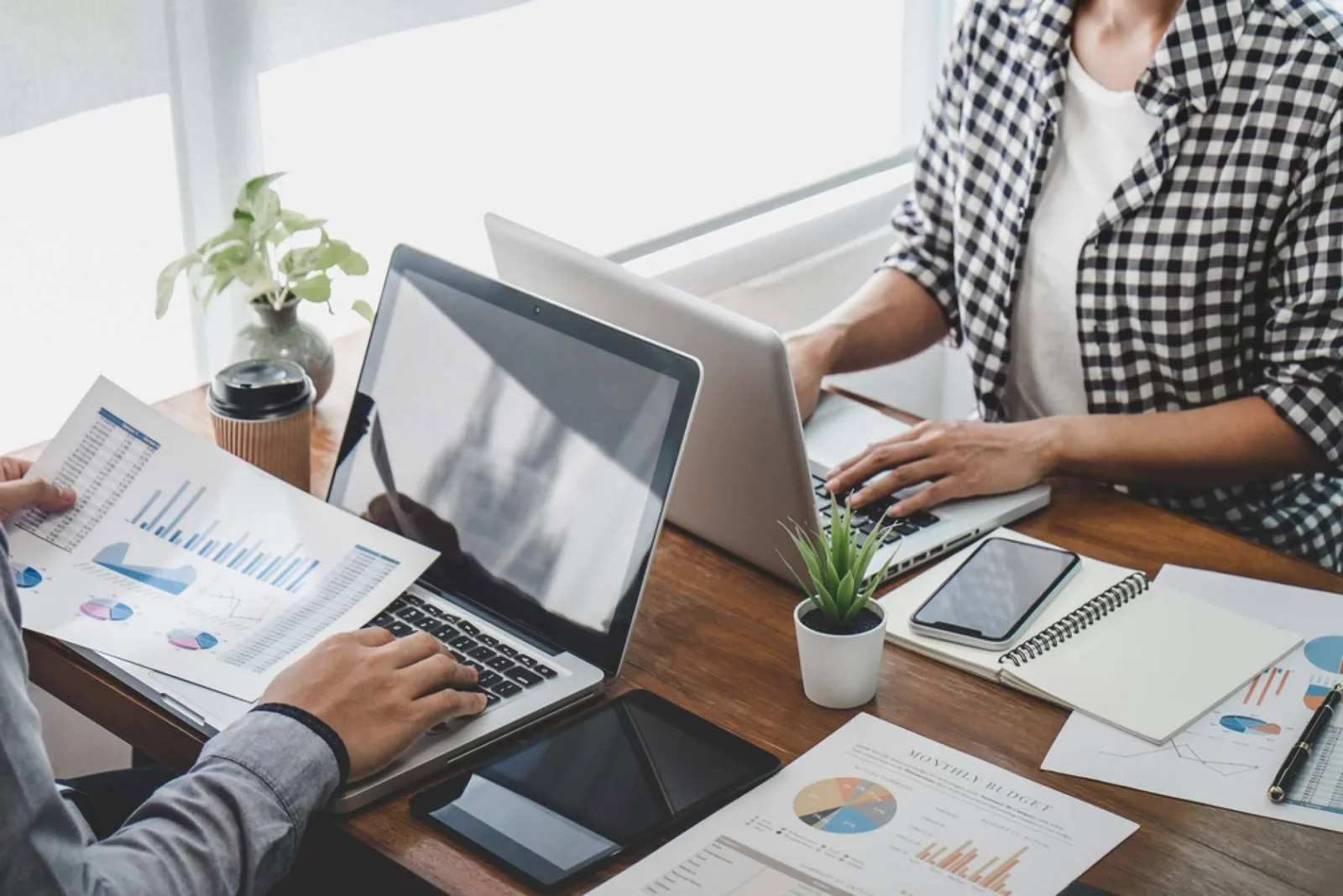 El regreso de las empresas tras el verano impulsa el uso del CRM con inteligencia artificial